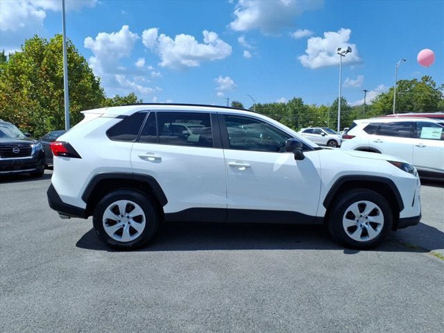 Used 2021 Toyota RAV4 LE w/ Carpet Mat Package (TMS) FWD image 4