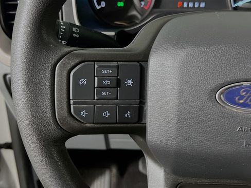 Used 2023 Ford F150 XLT AWD/4WD image 18