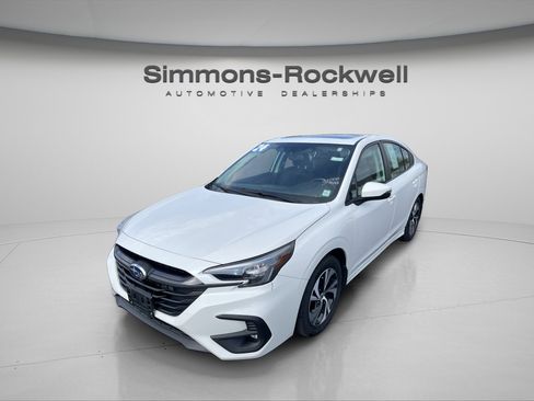 Used 2024 Subaru Legacy Premium AWD/4WD image 1