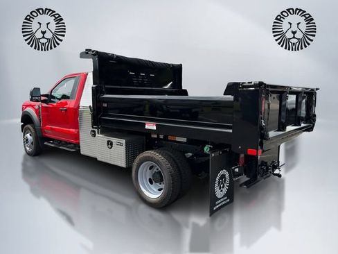 New 2026 Ford F550 4x4 Regular Cab Super Duty image 7