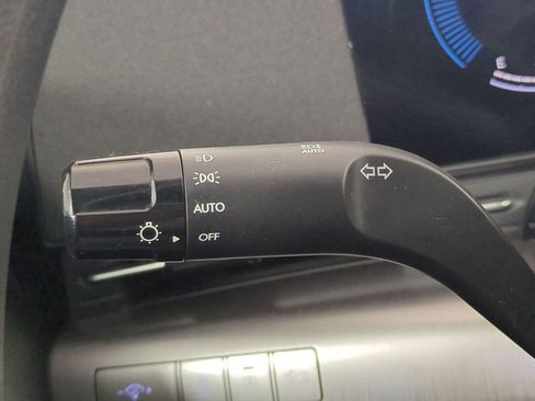 Certified 2025 Hyundai Kona SE AWD/4WD image 28