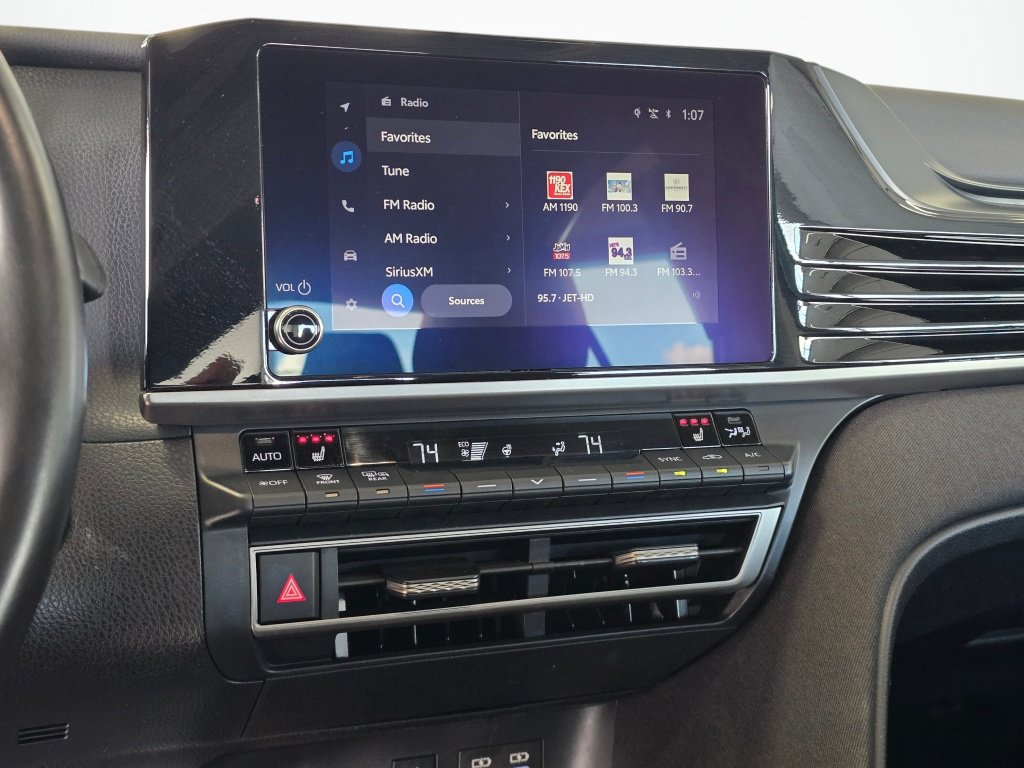 Used 2025 Toyota Camry LE w/ Convenience Package FWD image 23