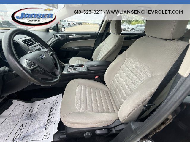 Used 2019 Ford Fusion S FWD image 18