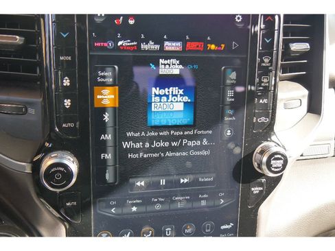 Used 2021 RAM 1500 Big Horn image 24