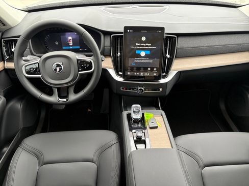 New 2026 Volvo XC90 B6 Plus image 11
