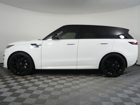 Used 2025 Land Rover Range Rover Sport Dynamic SE image 6