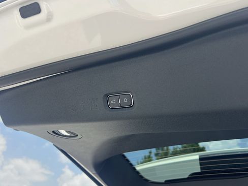 New 2027 Ford Expedition Active RWD image 21