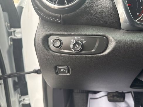 Used 2024 Chevrolet Blazer LT w/ Convenience Package image 19