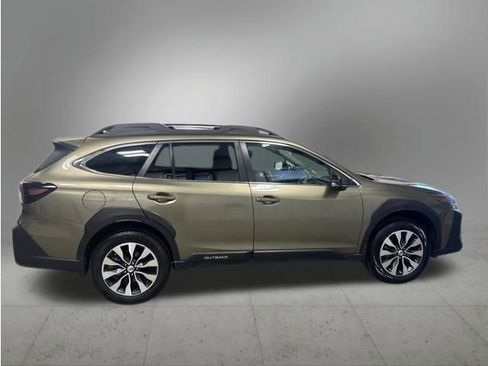 Used 2024 Subaru Outback Limited AWD/4WD image 6