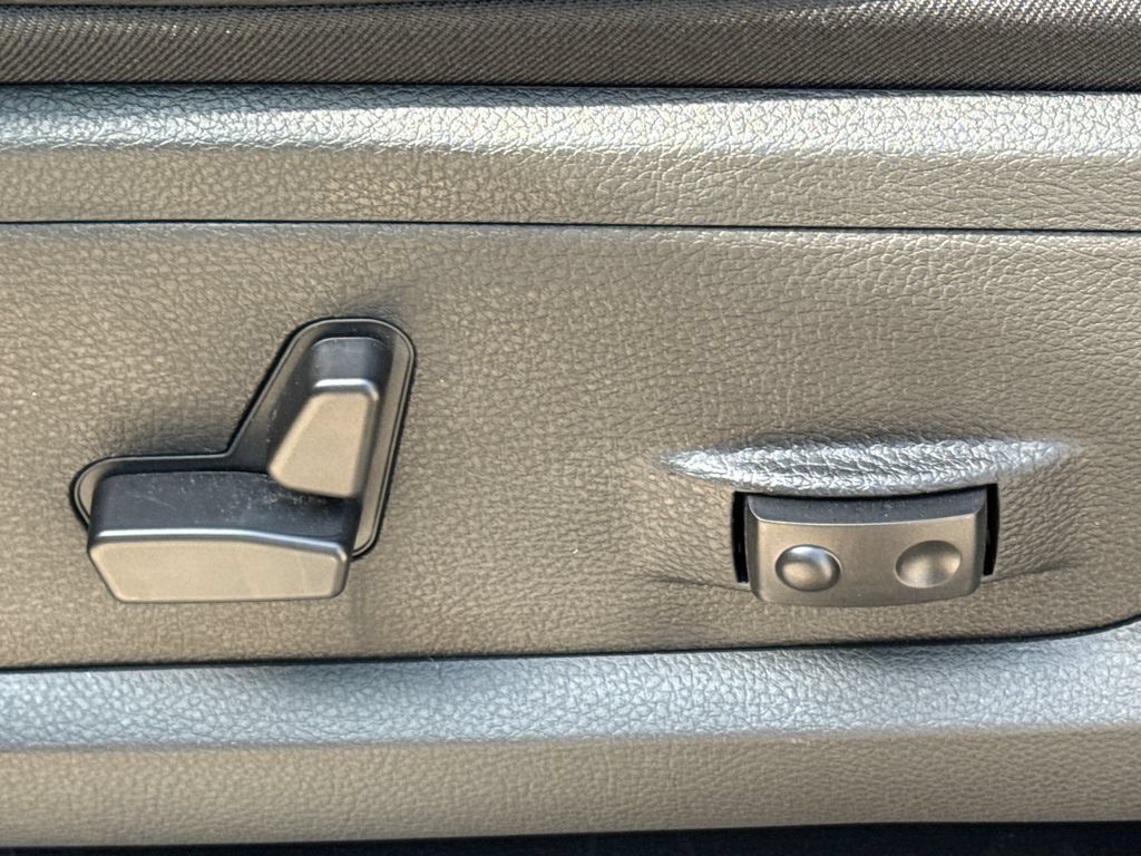 New 2027 RAM 2500 Limited AWD/4WD image 23
