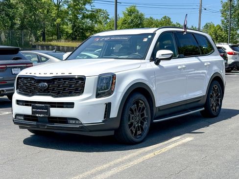 Used 2021 Kia Telluride SX w/ SX Prestige Package AWD/4WD image 3