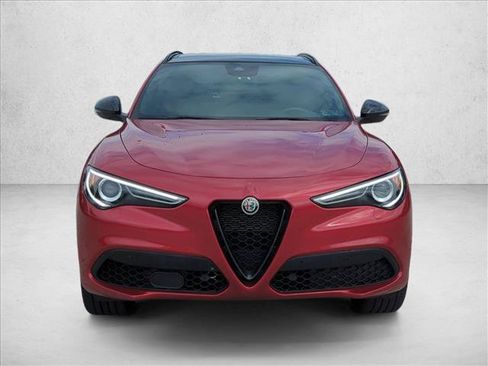 Used 2023 Alfa Romeo Stelvio Veloce AWD/4WD image 2