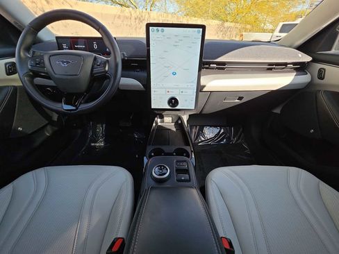 Used 2021 Ford Mustang Mach-E Premium image 14