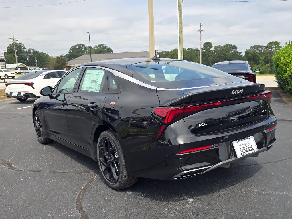 New 2027 Kia K5 GT-Line FWD image 4