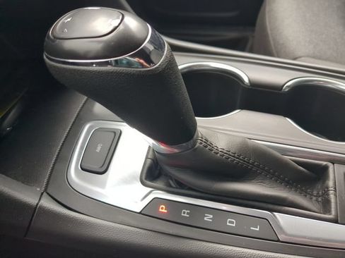 Used 2021 Chevrolet Equinox LT AWD/4WD image 28
