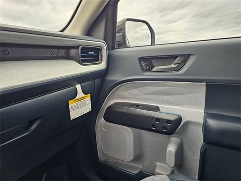 New 2026 Ford Maverick XLT w/ XLT Luxury Package image 25