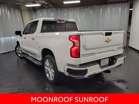 Used 2023 Chevrolet Silverado 1500 High Country w/ High Country Premium Package image 6