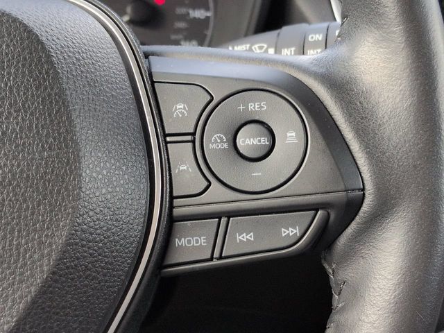 Certified 2023 Toyota Corolla Cross LE FWD image 24