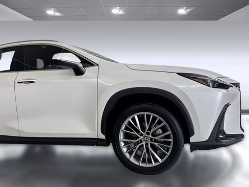 Used 2022 Lexus NX 350 AWD image 36
