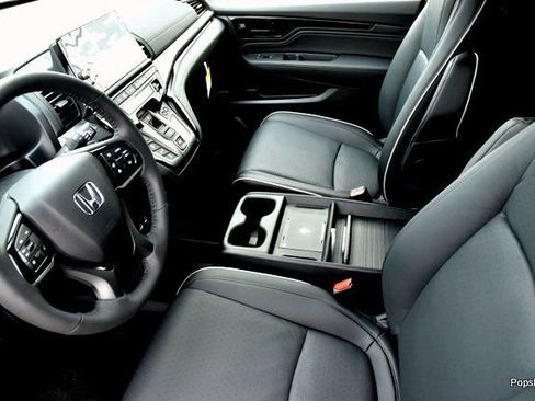 New 2026 Honda Odyssey Elite image 7