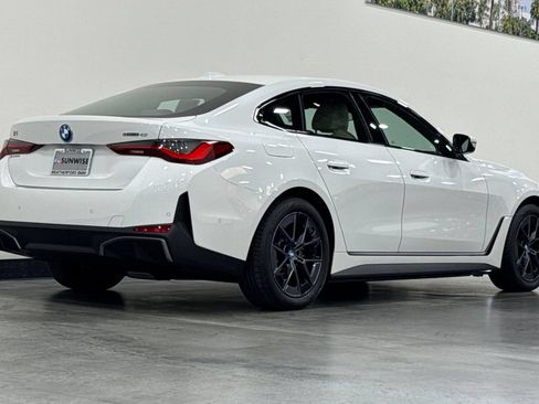 Used 2023 BMW i4 eDrive40 RWD image 4