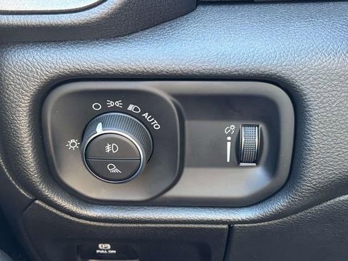 New 2026 RAM 1500 Express image 16