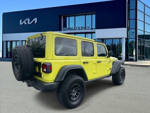 Used 2023 Jeep Wrangler Unlimited Sport AWD/4WD image 10