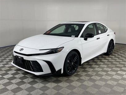 New 2026 Toyota Camry Hybrid w/ Multimedia Upgrade Package