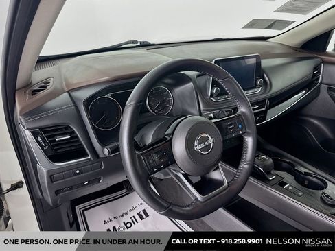 Certified 2022 Nissan Rogue SL AWD/4WD image 9