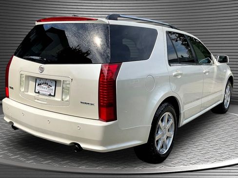 Used 2005 Cadillac SRX V8 w/ Preferred Equipment Group AWD/4WD image 6