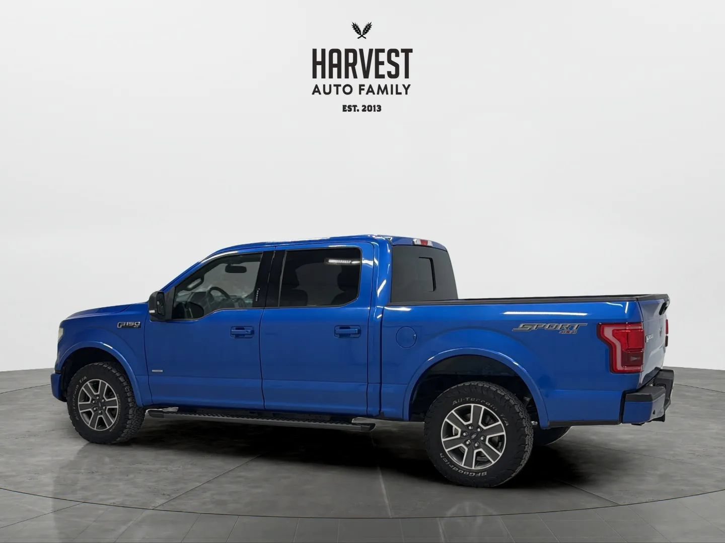 Used 2015 Ford F150 XLT w/ Equipment Group 302A Luxury AWD/4WD image 3
