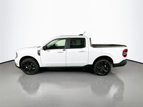 New 2025 Ford Maverick Lariat w/ Black Appearance Package image 4