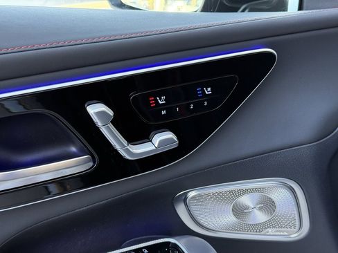 Certified 2025 Mercedes-Benz GLC 43 AMG 4MATIC image 4