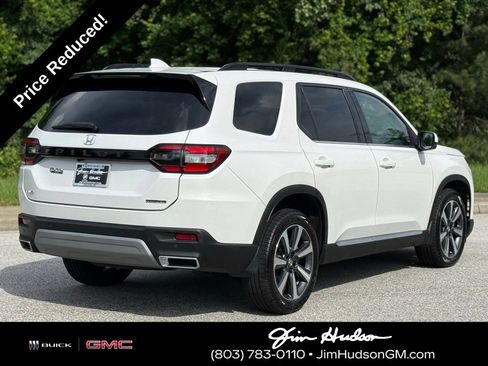 Used 2023 Honda Pilot Touring image 14
