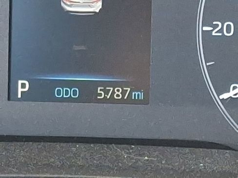 Used 2024 Toyota Corolla LE image 17