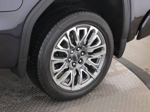 Used 2025 GMC Sierra 1500 Denali Ultimate image 14