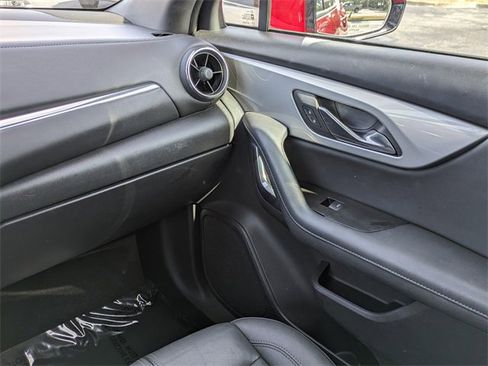 Used 2022 Chevrolet Blazer LT image 18