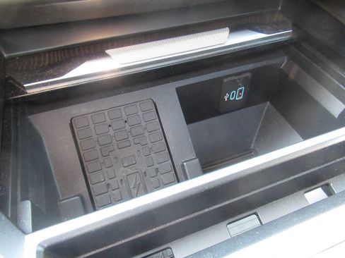Used 2023 Ford F450 Platinum AWD/4WD image 34