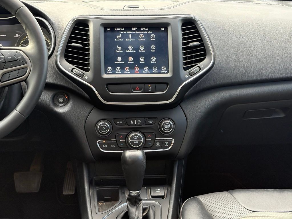Certified 2022 Jeep Cherokee Latitude Lux w/ Sun & Sound Group FWD image 13