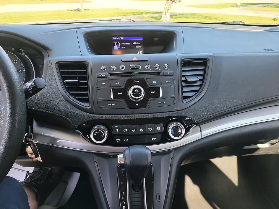 Used 2015 Honda CR-V LX image 33