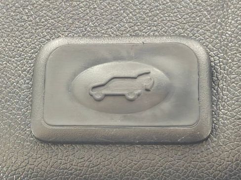 Used 2014 GMC Acadia SLT image 37