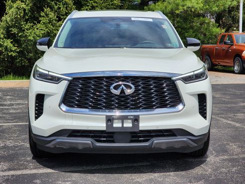 Certified 2023 INFINITI QX60 Sensory w/ Cargo Package AWD/4WD image 5