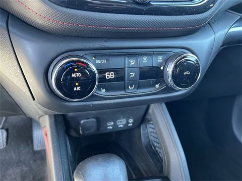 Certified 2021 Chevrolet TrailBlazer RS w/ Convenience Package image 16