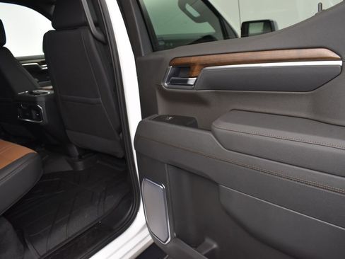 New 2025 Chevrolet Silverado 1500 High Country image 23