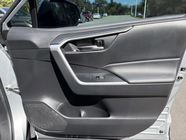 Used 2022 Toyota RAV4 XLE Premium FWD image 15
