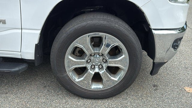 Used 2021 RAM 1500 4x4 Crew Cab image 11