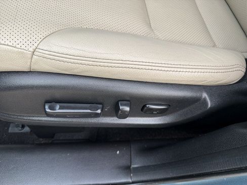 Used 2015 Honda CR-V EX-L image 18