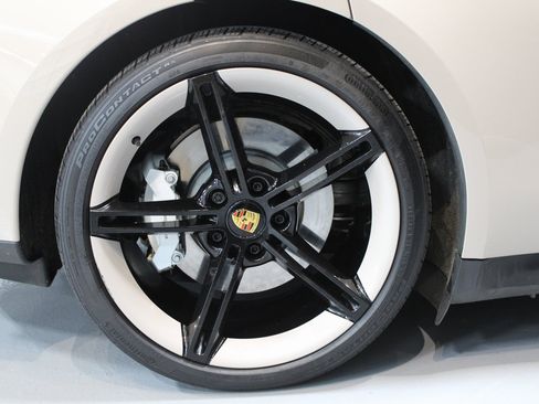 Certified 2023 Porsche Taycan image 13