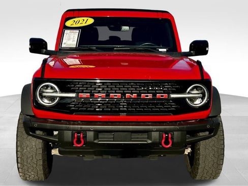 Used 2021 Ford Bronco Wildtrak image 9