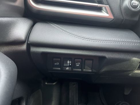 Used 2023 Subaru Outback Limited w/ Popular Package #2 image 18